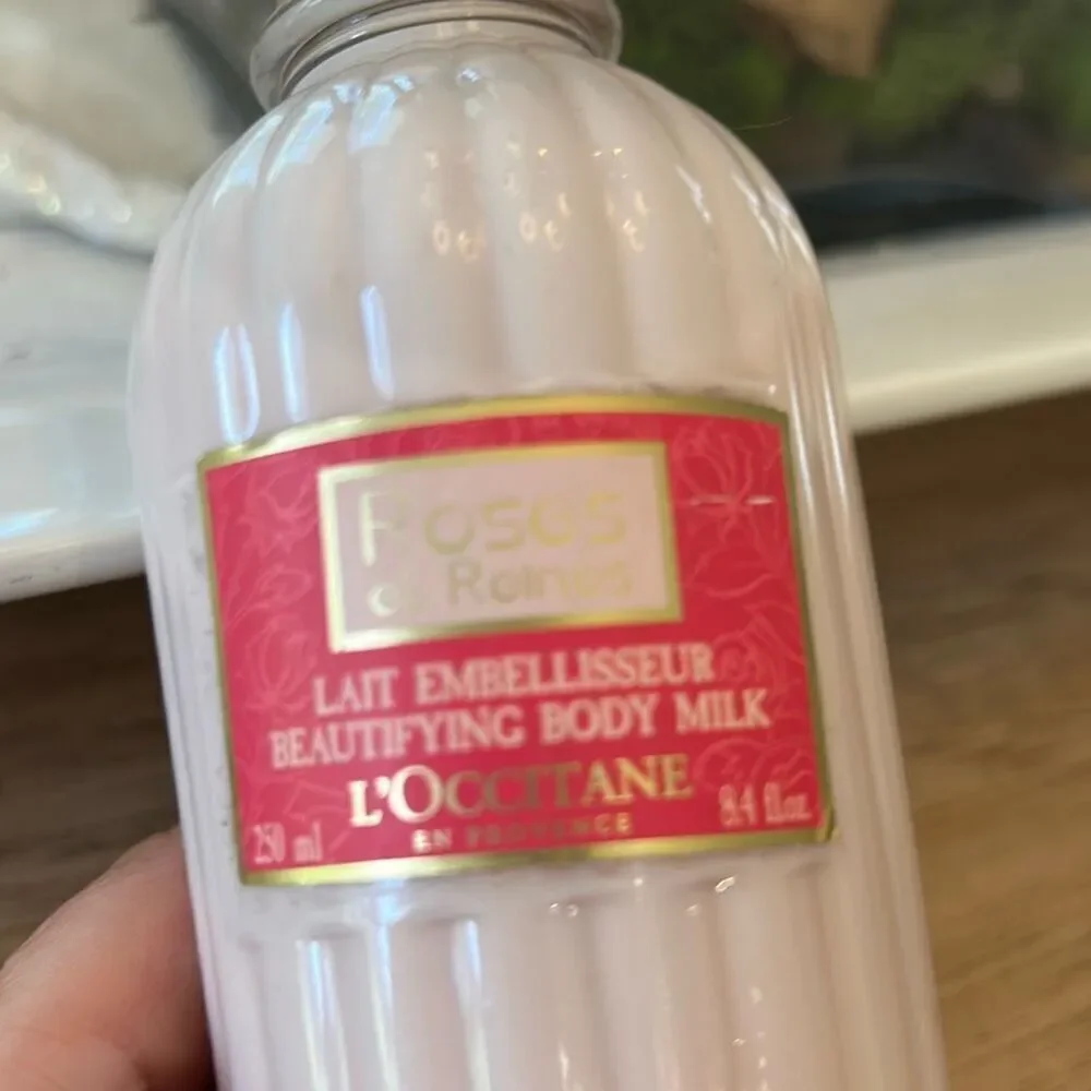 NEW L'occitane Roses et Reines body milk 8.4 ounce